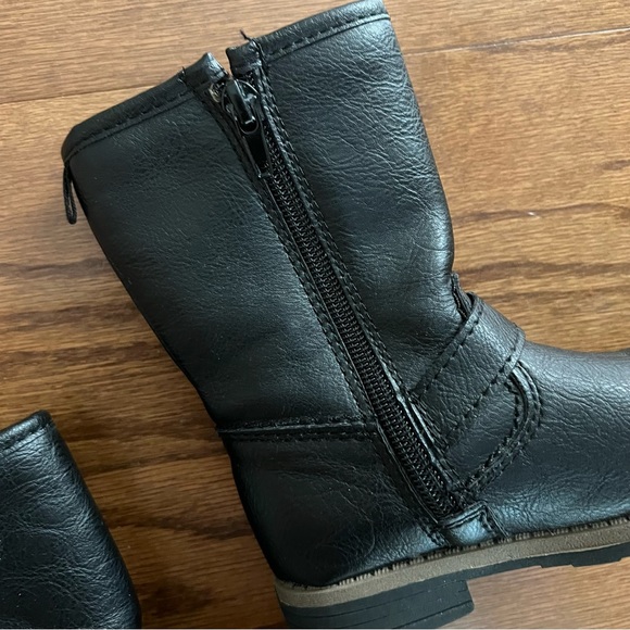 Girls size: 3T Unicorn Jacket, Dress and Boot Style Bundle (3 pieces) - Picture 15 of 15